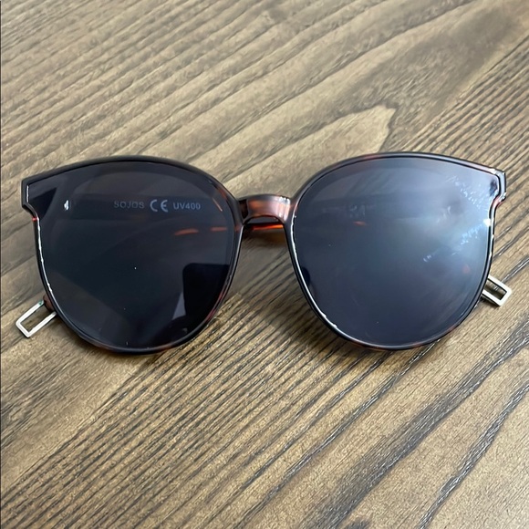 Sojos Accessories - Stylish SOJOS Tortoise Sunglasses